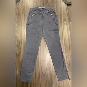 Old Navy “Rockstar” curvy pants with zippers, gray (size 4)